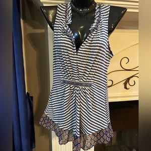 One September sleeveless top S